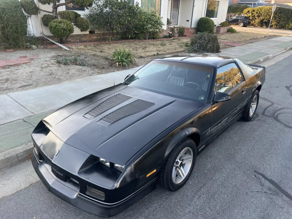 1986 Chevrolet Camaro iroc Z28