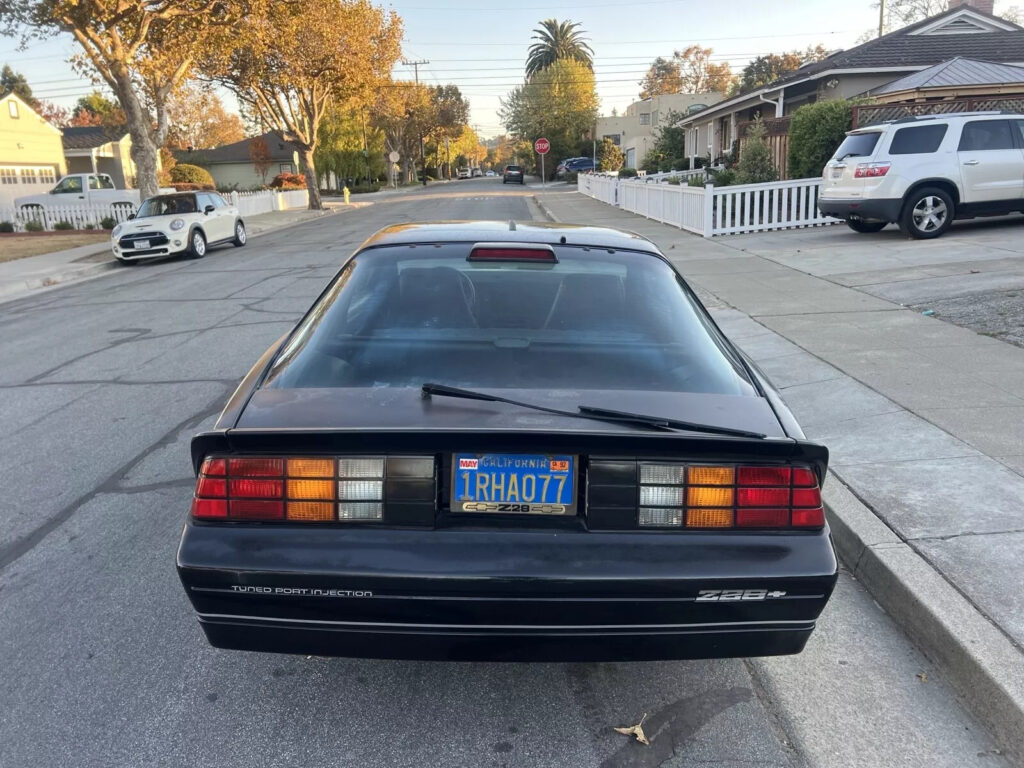 1986 Chevrolet Camaro iroc Z28