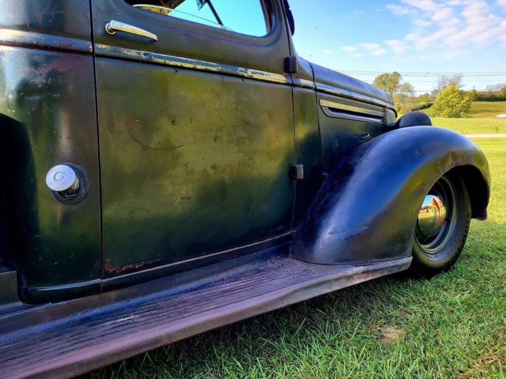 1939 Chevrolet Pickups