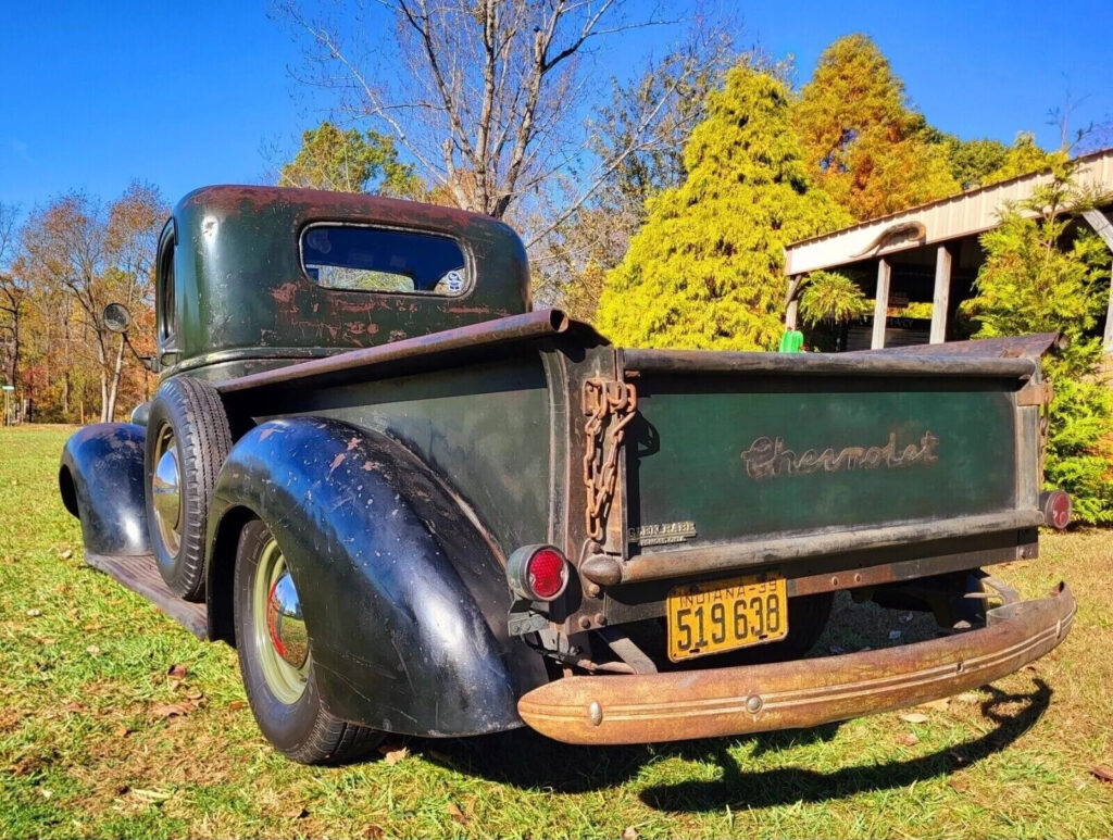 1939 Chevrolet Pickups