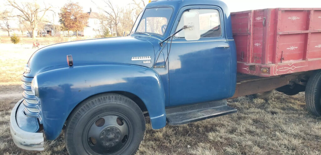 1951 Chevrolet Pickups