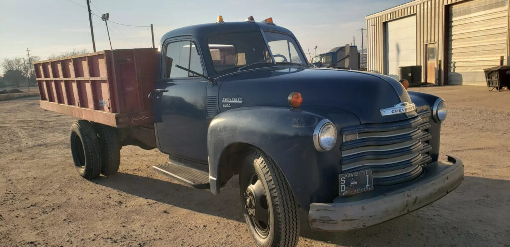 1951 Chevrolet Pickups