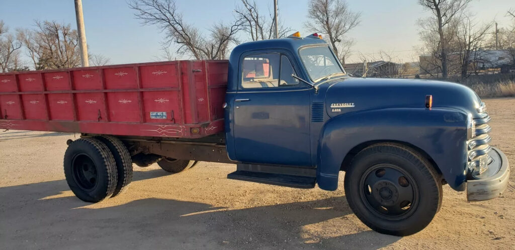 1951 Chevrolet Pickups