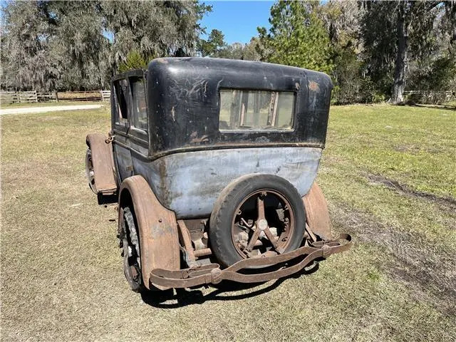 1926 Willys Knight Model 66