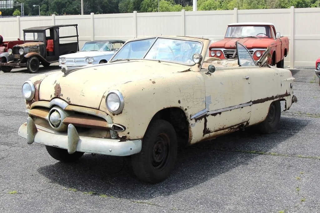 1949 Ford Custom Convertible