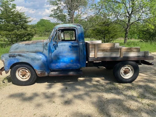 1953 Chevrolet Pickups 3600 Short flat bed Custom Runs Drives Hd Video