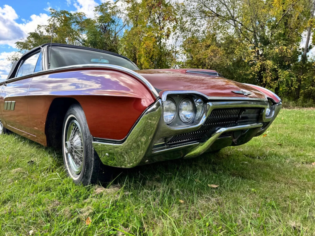 1963 Ford Thunderbird Sports Roadster