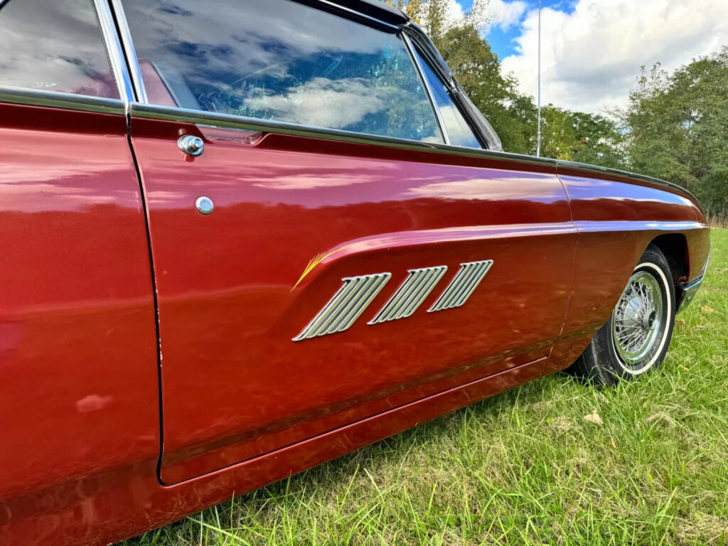 1963 Ford Thunderbird Sports Roadster