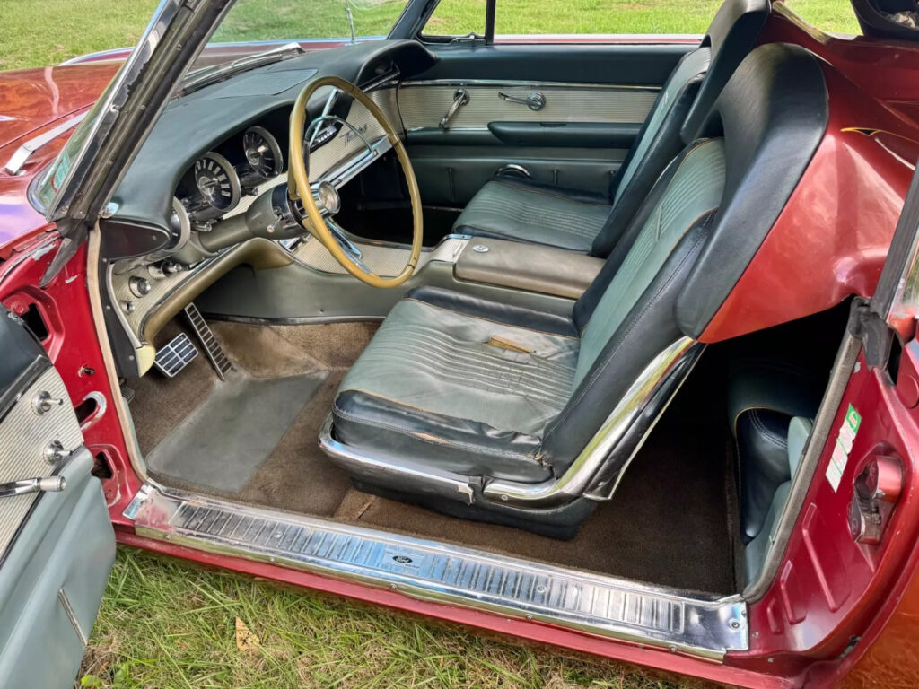 1963 Ford Thunderbird Sports Roadster