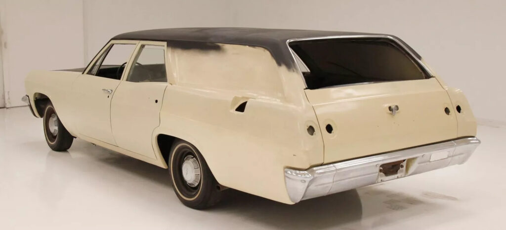 1965 Chevrolet Biscayne Station Wagon