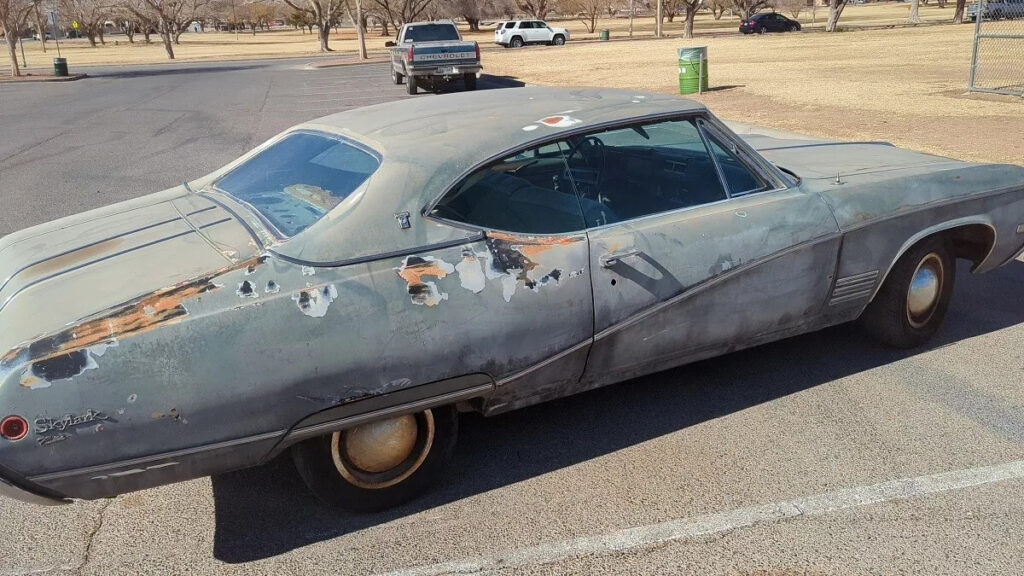 1968 Buick Skylark Hardtop Coupe Custom