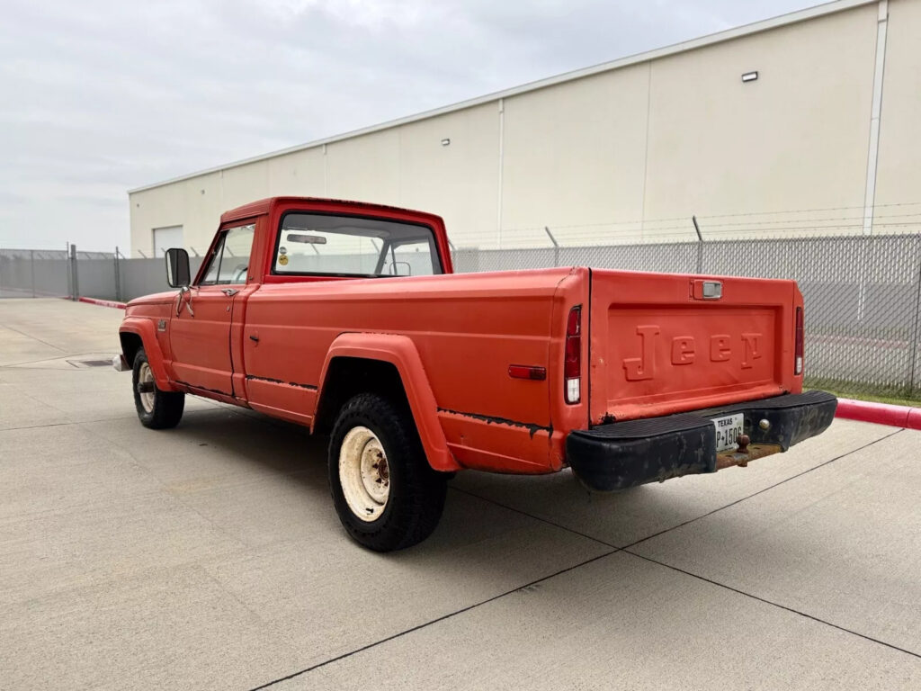 1975 Jeep J10 jeep j10 pick up Truck Classic barn find 4×4