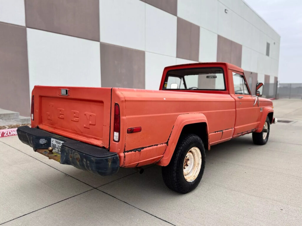 1975 Jeep J10 jeep j10 pick up Truck Classic barn find 4×4