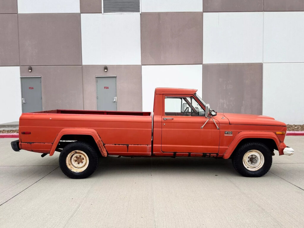 1975 Jeep J10 jeep j10 pick up Truck Classic barn find 4×4