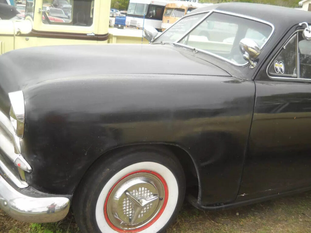 1949 Ford Crestline Old School Custom