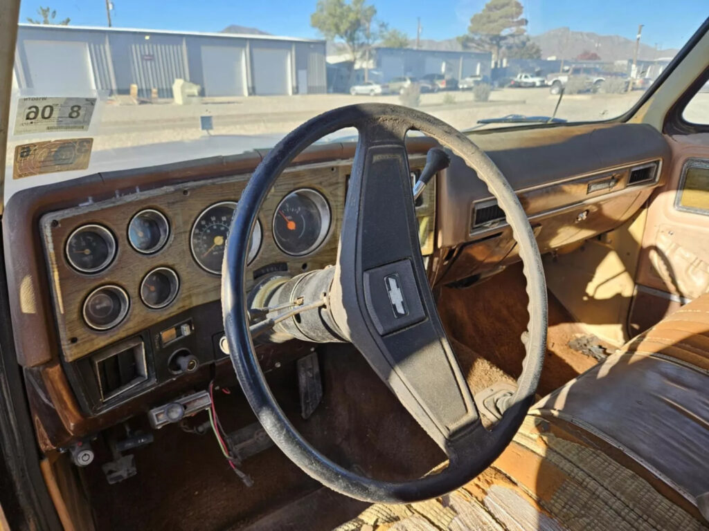 1977 Chevrolet Suburban