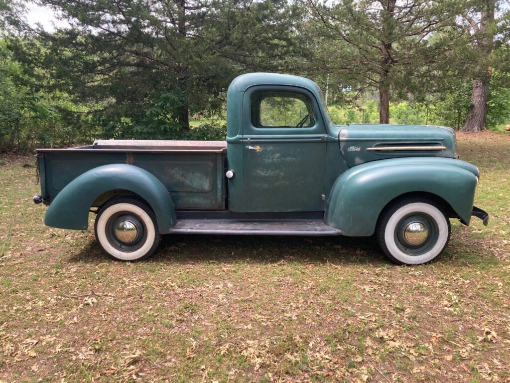 1942 Ford Pickups
