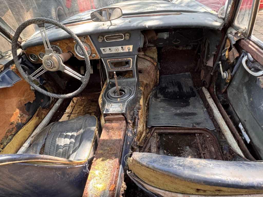 1965 Austin Healey 3000