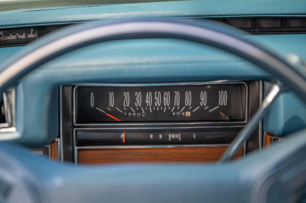 1975 Cadillac Fleetwood