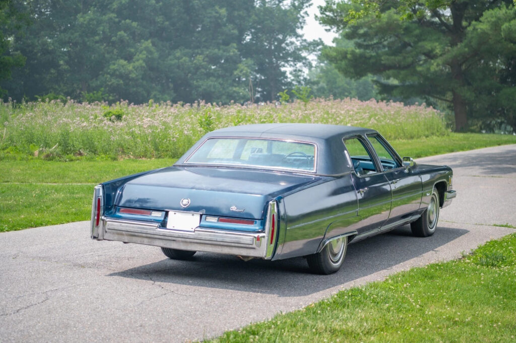 1975 Cadillac Fleetwood