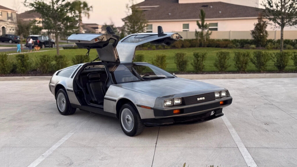1981 Delorean DMC Gullwing Dmc-12 Delorian