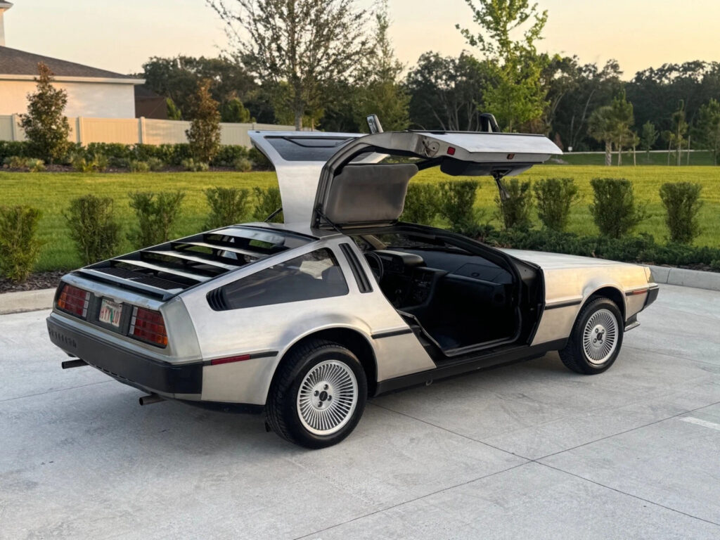 1981 Delorean DMC Gullwing Dmc-12 Delorian