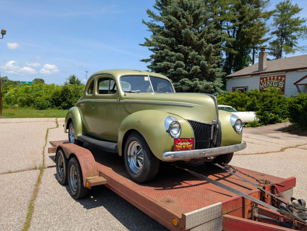 1940 Ford Standard