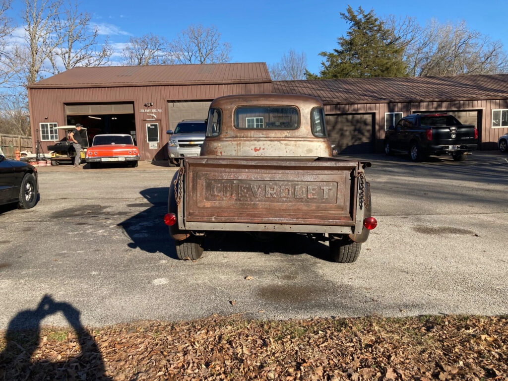 1954 Chevrolet Pickups