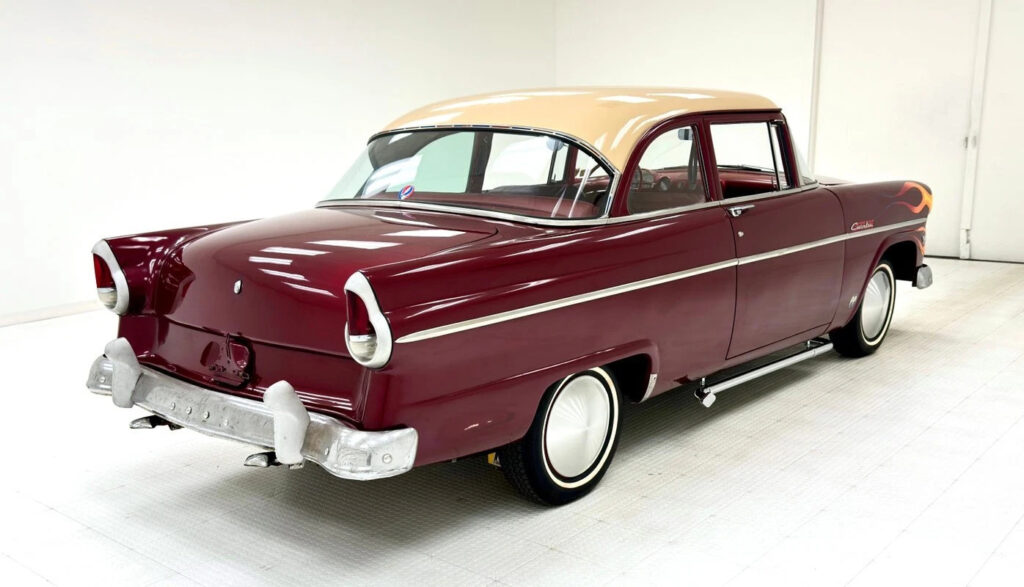 1955 Ford Customline Tudor Sedan