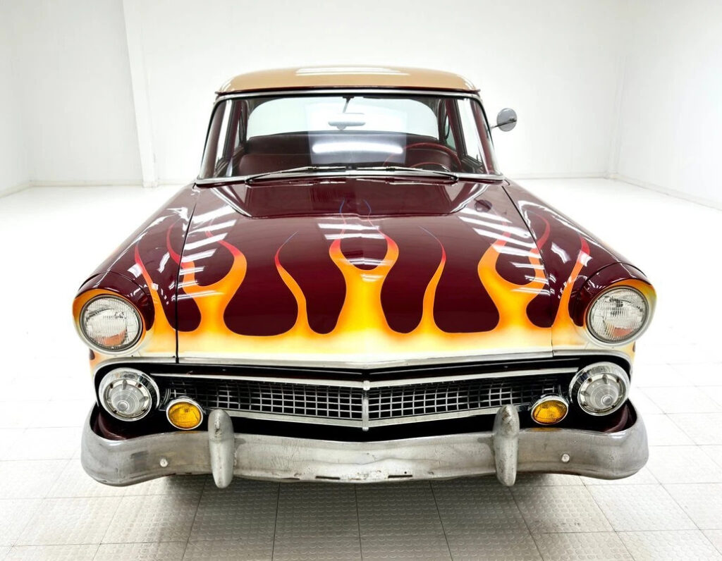 1955 Ford Customline Tudor Sedan