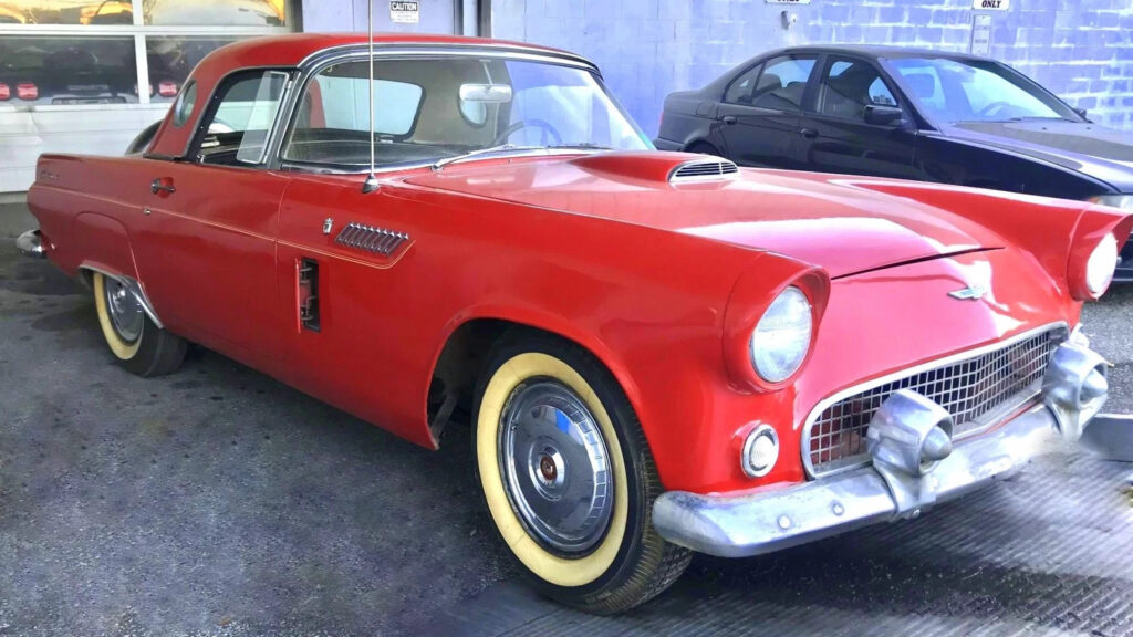 1956 Ford Thunderbird