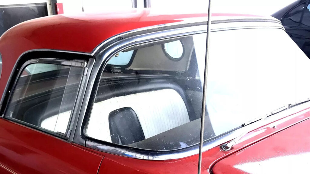 1956 Ford Thunderbird