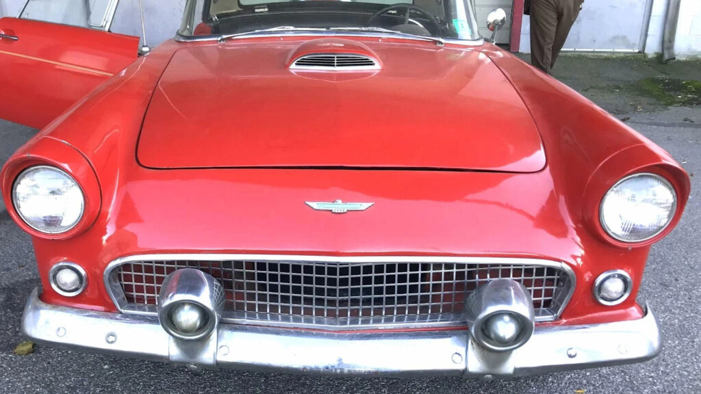 1956 Ford Thunderbird