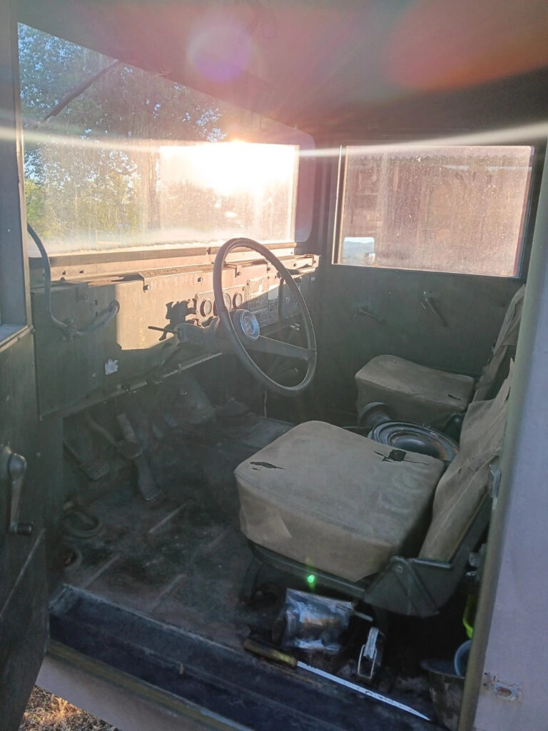 1967 M725 Military Ambulance