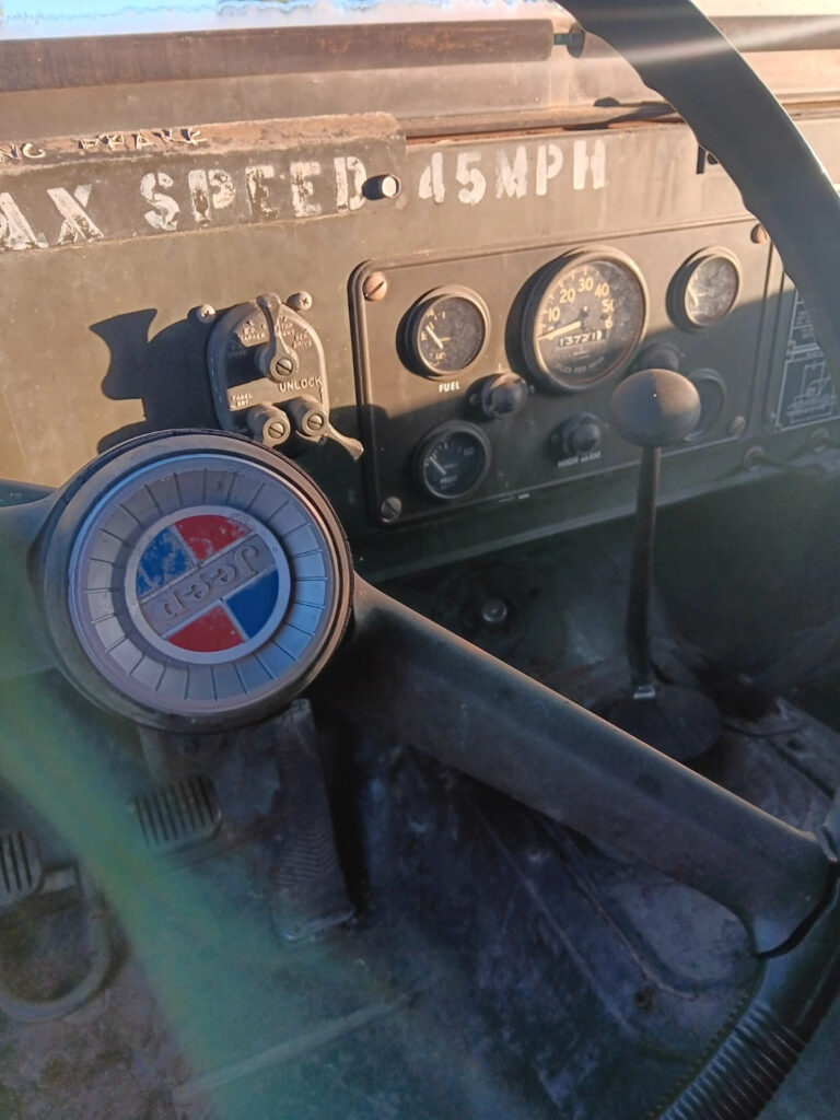 1967 M725 Military Ambulance