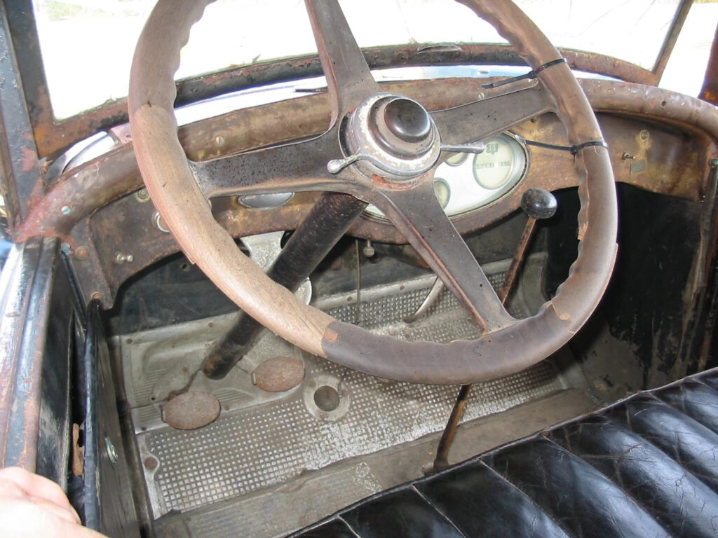 Studebaker 1925 Duplex (pheaton) Original EP BIG SIX , Barn find