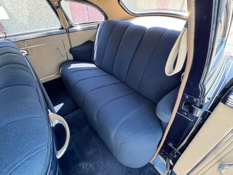 1949 Chrysler New Yorker Straight 8