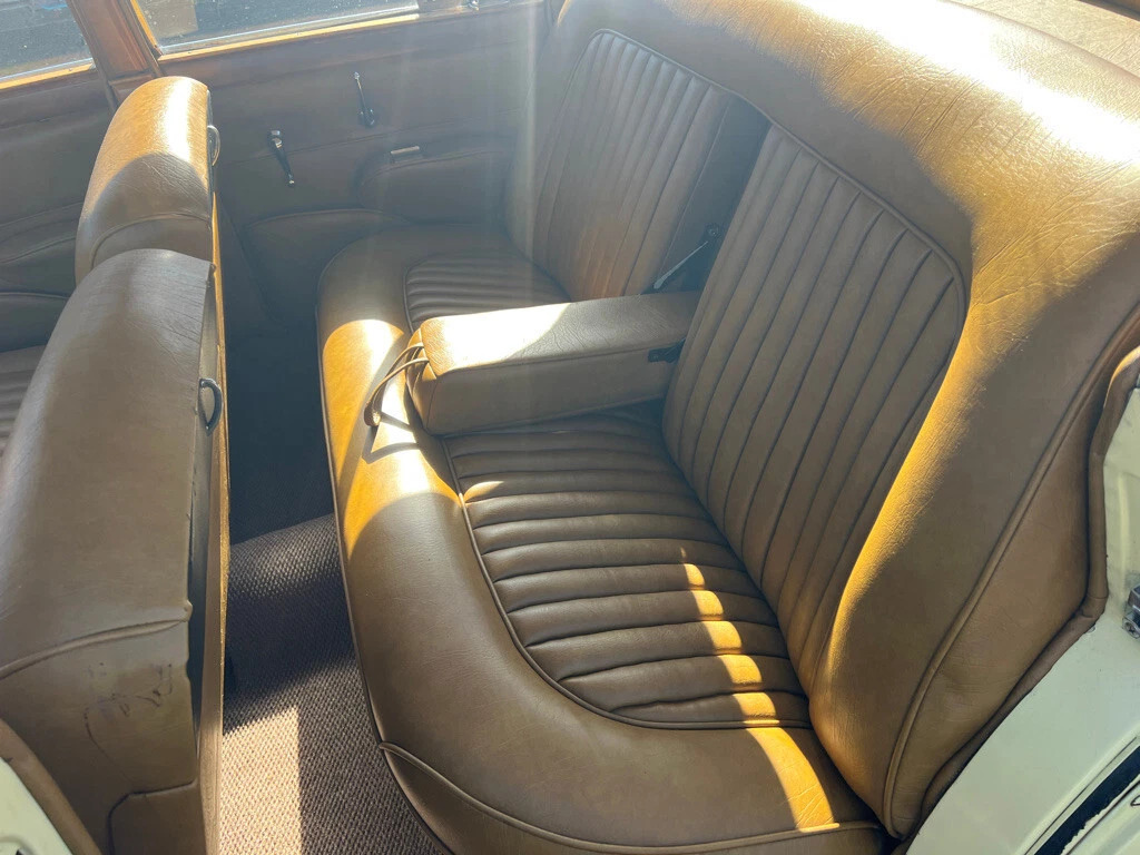 1959 Jaguar MK2 3.8