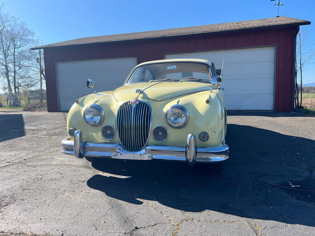 1959 Jaguar MK2 3.8