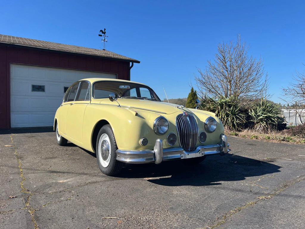 1959 Jaguar MK2 3.8