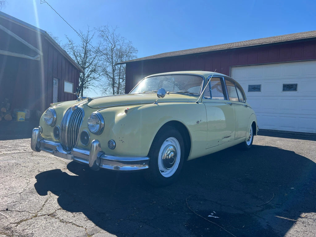 1959 Jaguar MK2 3.8