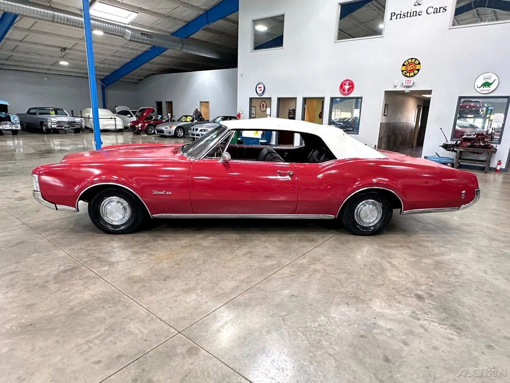 1968 Oldsmobile 88 Delmont Convertible
