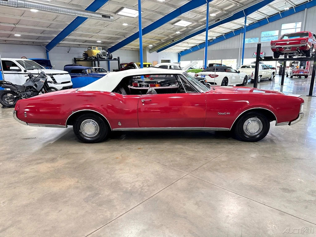 1968 Oldsmobile 88 Delmont Convertible