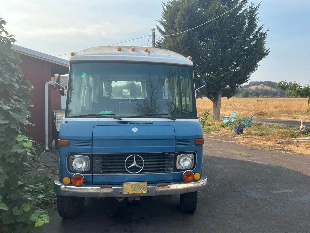 1975 Mercedes-Benz Sprinter