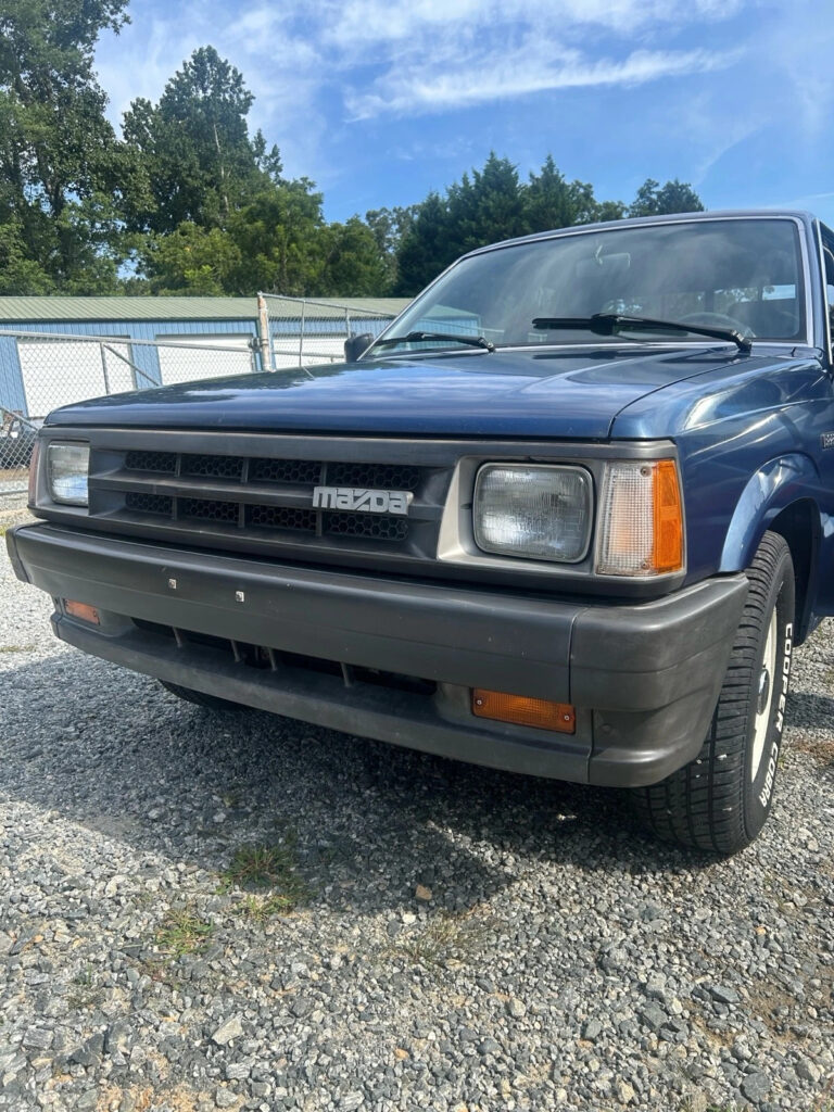 1989 Mazda B-Series Pickups CAB PLUS