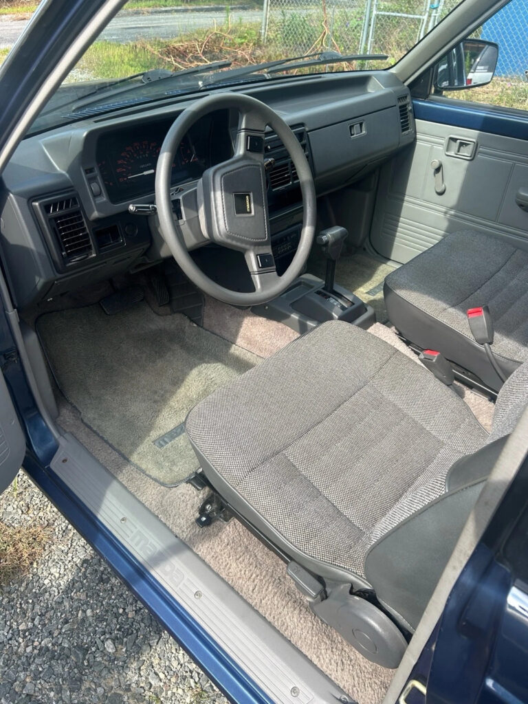 1989 Mazda B-Series Pickups CAB PLUS