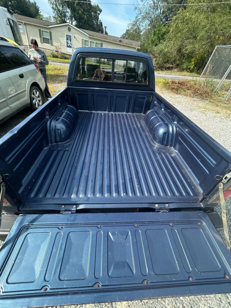 1989 Mazda B-Series Pickups CAB PLUS