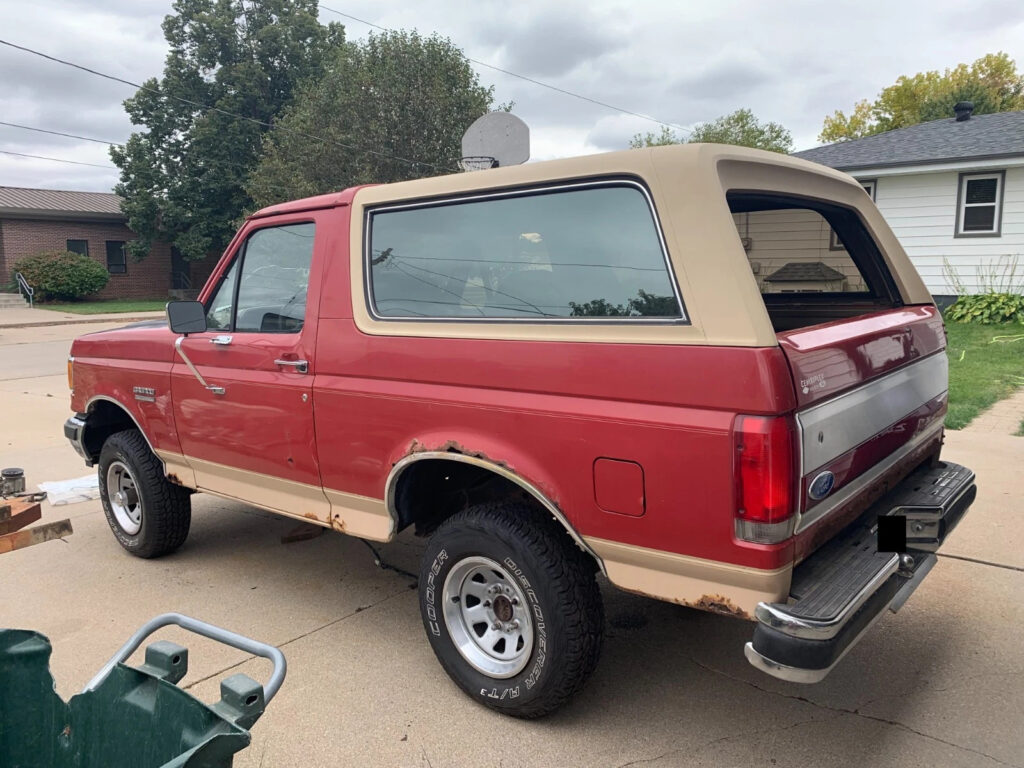 1990 Ford Bronco U100