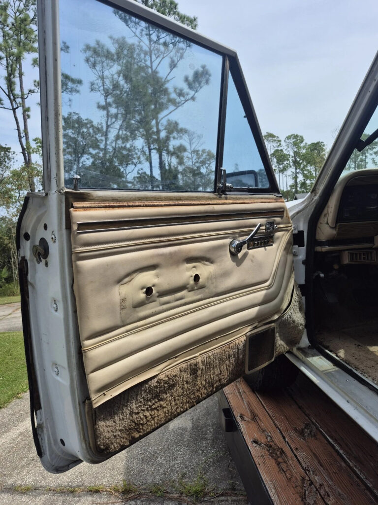 1990 Jeep Wagoneer