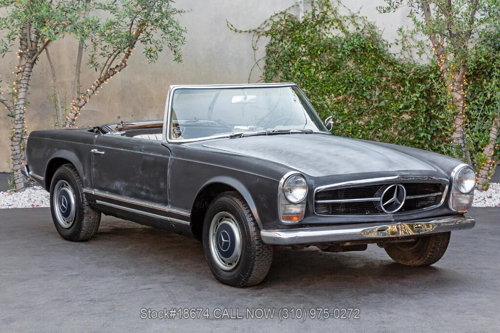 1966 Mercedes-Benz 230sl Pagoda